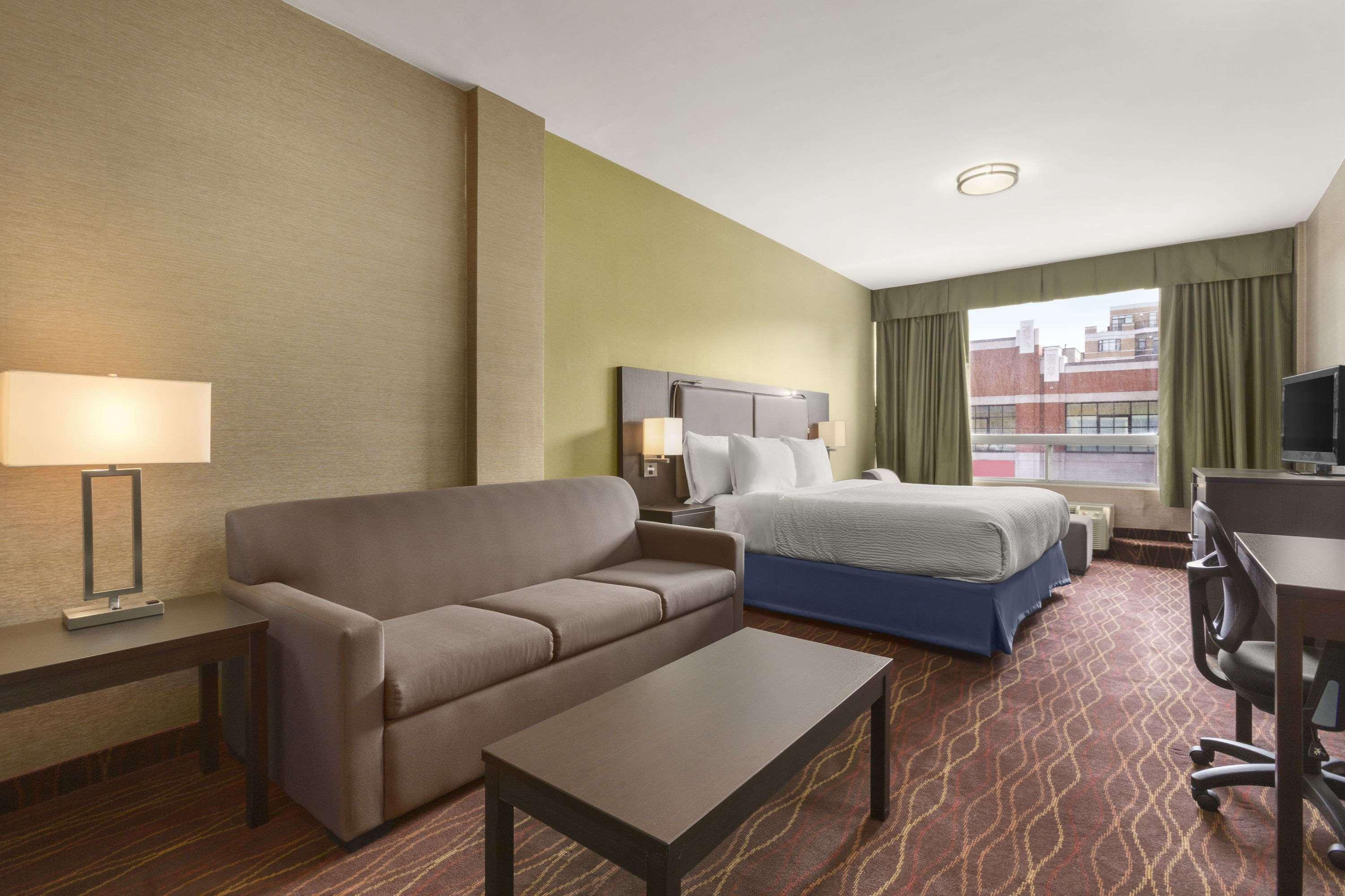Days Inn By Wyndham Ottawa Kültér fotó